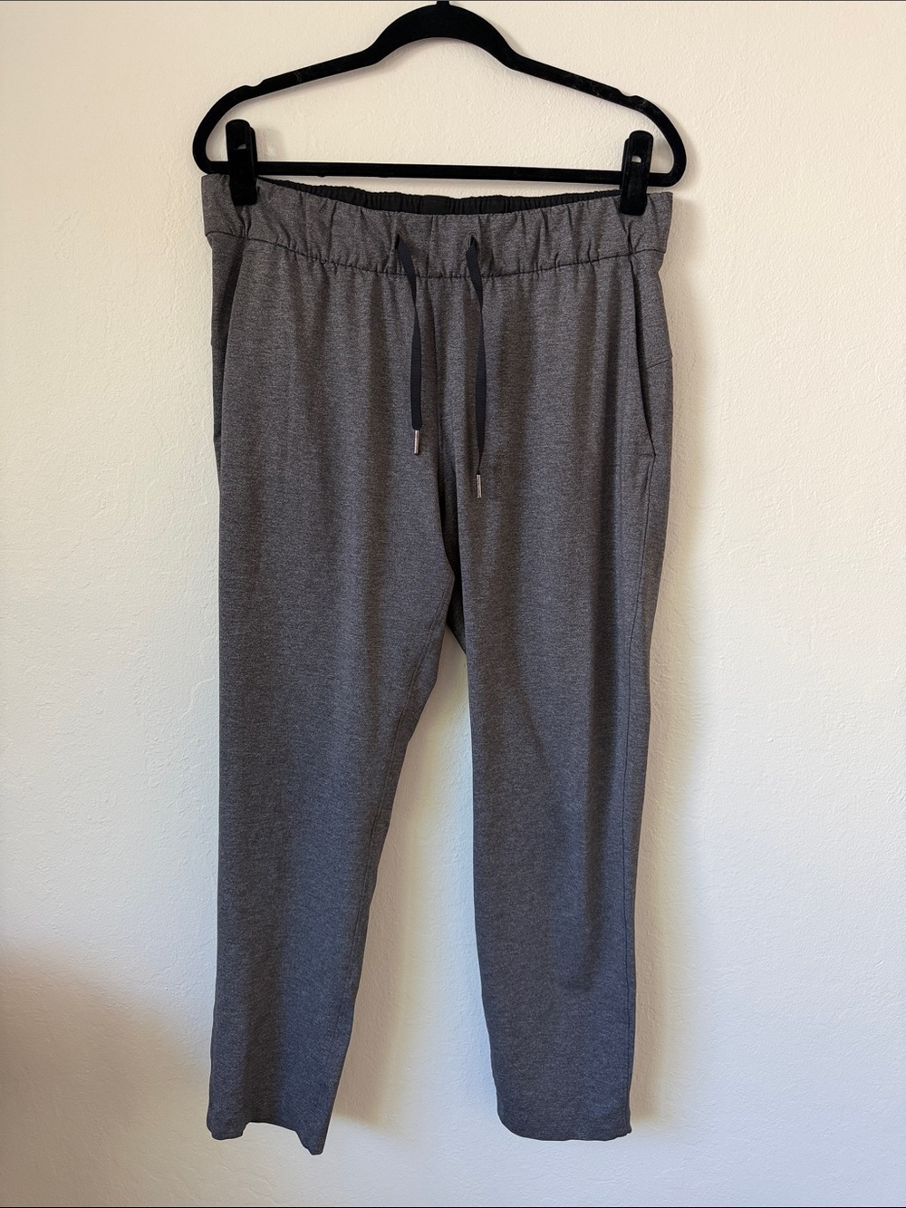 lululemon athletica Gray On the Fly Straight Leg Pant